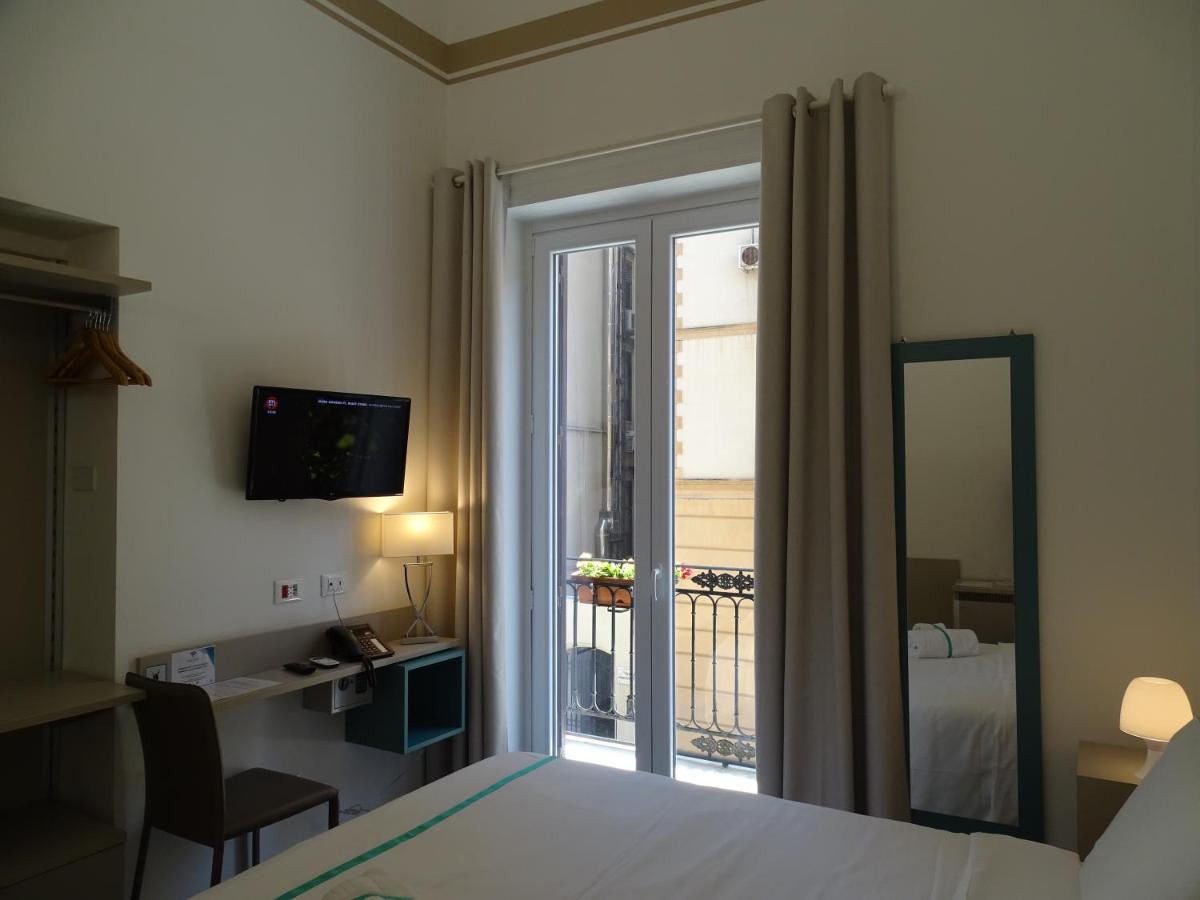 Le Quattro Stagioni - Rooms&Suite Palermo Esterno foto